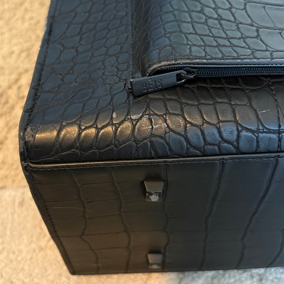 Black Beis Croc Embossed Work Tote Bag - Picture 6 of 8